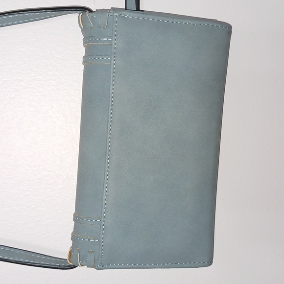 Wallet with adjustable strap Coin 6 Credit Card Slots 2 Slip pockets Faux Suede - Picture 4 of 4